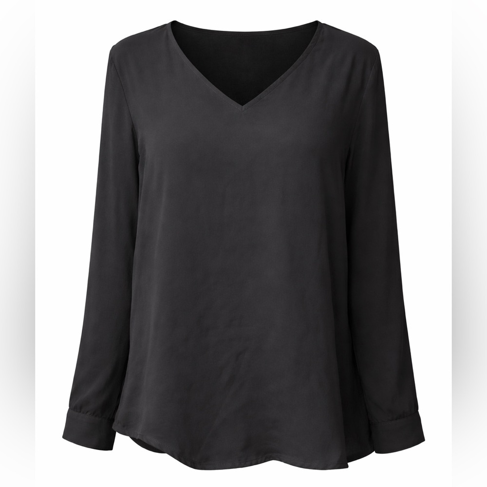 Forever 21 Black V-Neck Blouse - Picture 2 of 6